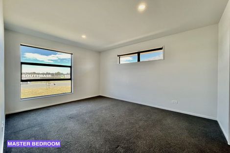 Photo of property in 14 Eileen Way, Rolleston, 7615