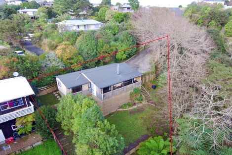 Photo of property in 11 Snowden Place, Raglan, 3225