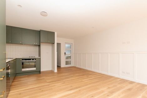 Photo of property in 27 Lyren Place, Half Moon Bay, Auckland, 2012