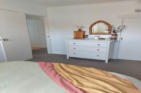 Photo of property in 21 Flaxdale Street, Birkdale, Auckland, 0626