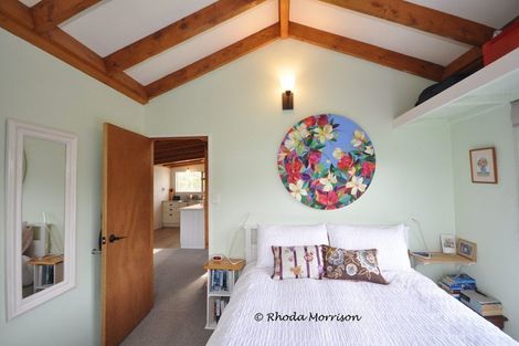 Photo of property in 43 Pahi Road, Paparoa, 0571