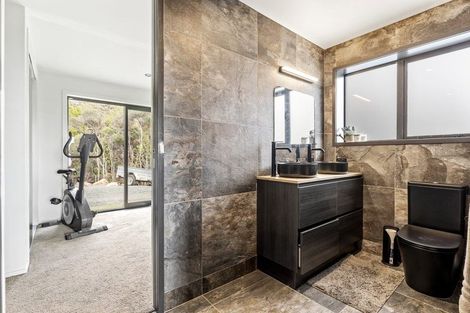 Photo of property in 1570 Cove Road, Mangawhai, 0573