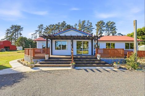Photo of property in 41 Rangiotu Road, Himatangi, Palmerston North, 4477