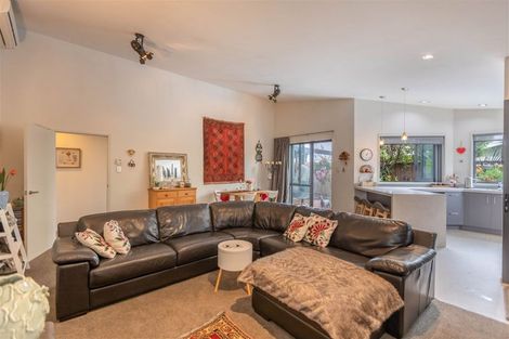 Photo of property in 6a Kauri Street, Taradale, Napier, 4112