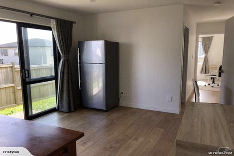 Photo of property in 28 Harvest Avenue, Orewa, 0931