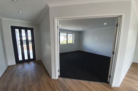 Photo of property in 22 Calder Crescent, Pokeno, 2402