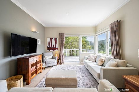 Photo of property in 1 Buchanan Street, Wadestown, Wellington, 6012