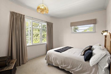 Photo of property in 6 Darwin Street, Karori, Wellington, 6012