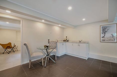 Photo of property in 7b Lowtherhurst Road, Massey, Auckland, 0614