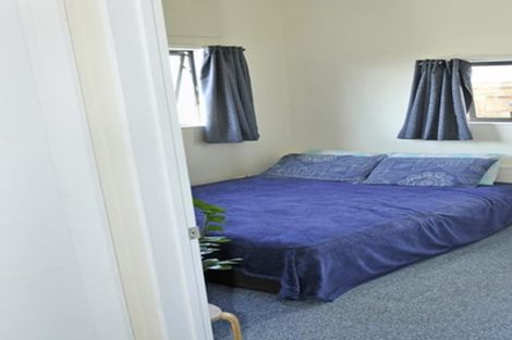 Photo of property in 127 Lancaster Road, Beach Haven, Auckland, 0626