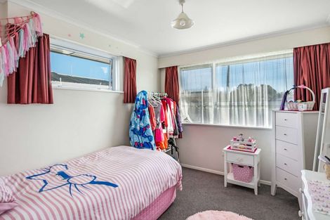 Photo of property in 77 Domett Street, Westport, 7825