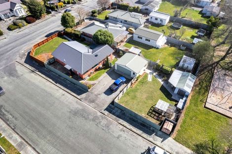 Photo of property in 35 Johnstone Street, Tinwald, Ashburton, 7700