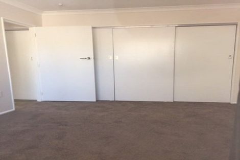 Photo of property in 71j Randwick Crescent, Moera, Lower Hutt, 5010