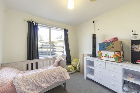 Photo of property in 50 Oakfield Crescent, Pukete, Hamilton, 3200