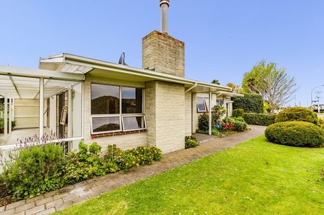 Photo of property in 3 Dolbel Street, Taradale, Napier, 4112