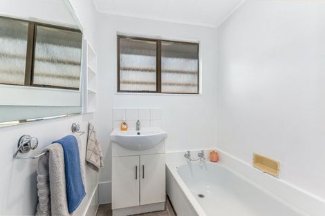 Photo of property in 7a Parkinson Close, Whitby, Porirua, 5024