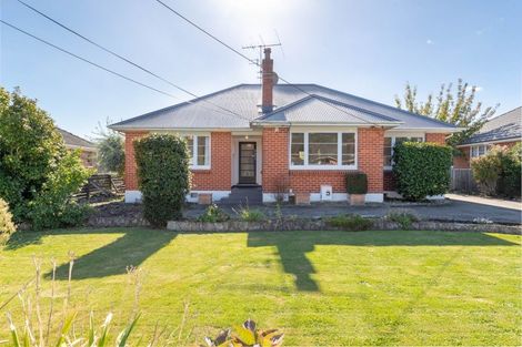 Photo of property in 28 Miro Street, Trentham, Upper Hutt, 5018
