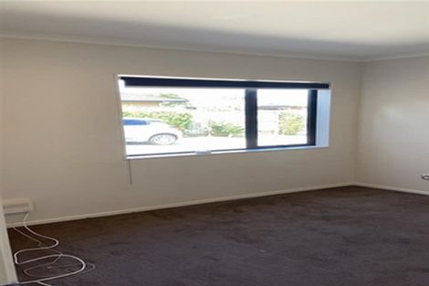 Photo of property in 15 Hector Drive, Rototuna North, Hamilton, 3210