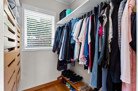 Photo of property in 99 Aberdeen Road, Castor Bay, Auckland, 0620