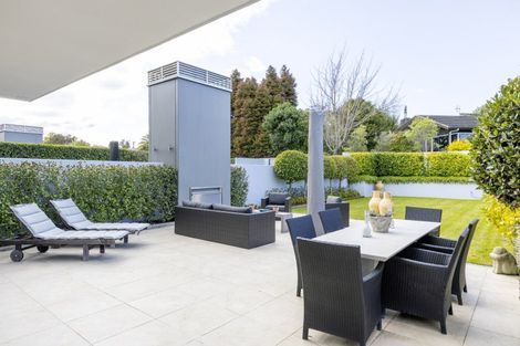Photo of property in 110 Lake Terrace, Taupo, 3330