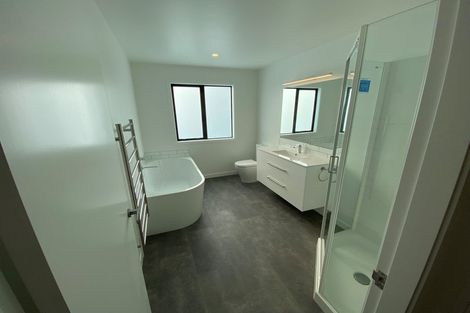 Photo of property in 422 Ohiro Road, Brooklyn, Wellington, 6021