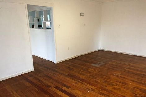 Photo of property in 47 Christmas Road, Manurewa, Auckland, 2102