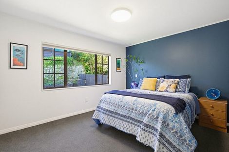 Photo of property in 11 Ramphal Terrace, Khandallah, Wellington, 6035