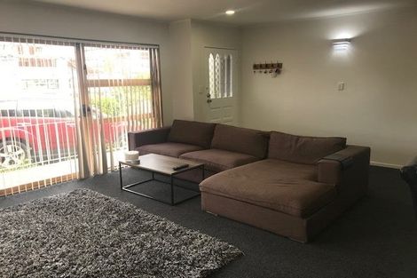 Photo of property in 2/131 Union Road, Howick, Auckland, 2014
