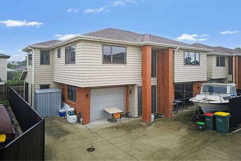 Photo of property in 56a Cambridge Terrace, Papatoetoe, Auckland, 2025