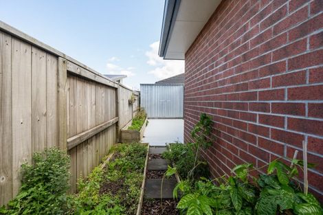 Photo of property in 36 Komata Crescent, Papamoa Beach, Papamoa, 3118