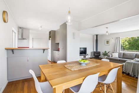 Photo of property in 206 Don Buck Road, Massey, Auckland, 0614