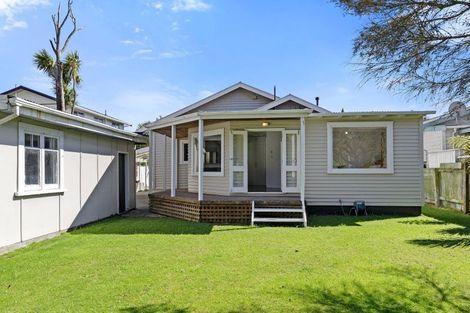 Photo of property in 12 Cressy Street, Waterloo, Lower Hutt, 5011