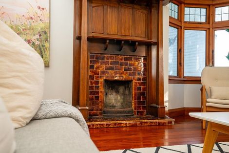 Photo of property in 154 Grafton Road, Roseneath, Wellington, 6011