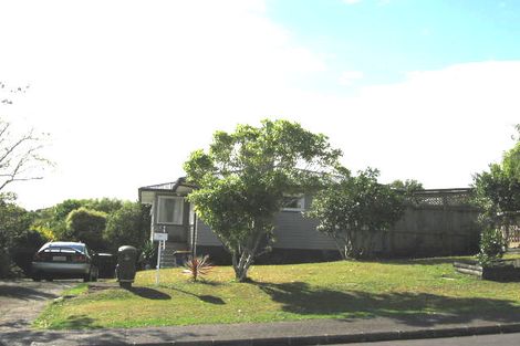 Photo of property in 24 Kaikoura Street, Henderson, Auckland, 0612