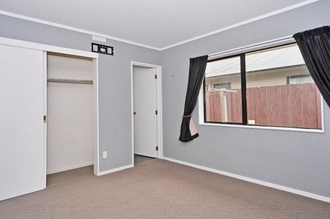 Photo of property in 5 Mercury Street, Milson, Palmerston North, 4414