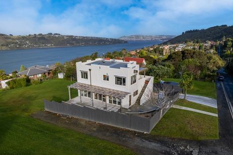 Photo of property in 64 Ellesmere Street, Ravensbourne, Dunedin, 9022