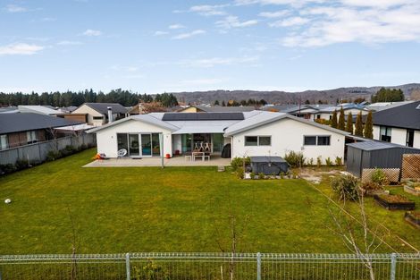 Photo of property in 16 Briar Crescent, Alexandra, 9320