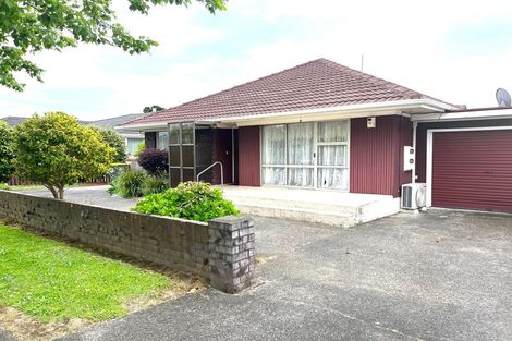 Photo of property in 1/15 Hamilton Road, Papatoetoe, Auckland, 2025