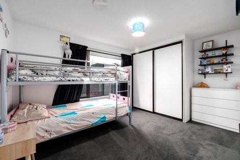 Photo of property in 30 Connemara Drive, Northwood, Christchurch, 8051