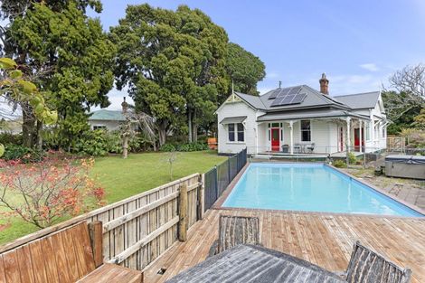 Photo of property in 40 Princess Street, Waitara, 4320