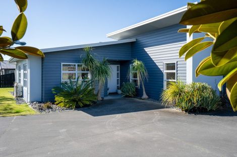 Photo of property in 18 Tulip Drive, Cambridge, 3434