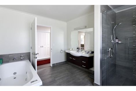 Photo of property in 27 Daelyn Drive, Richmond, 7020