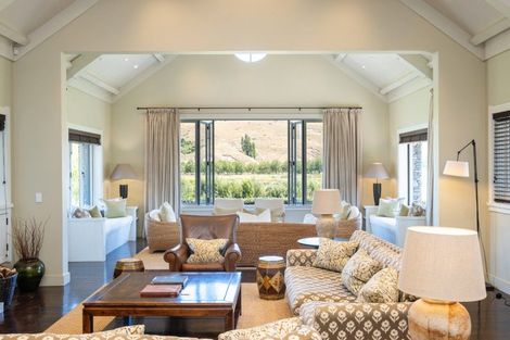 Photo of property in Gatehouse And River Room., 1308c Tuki Tuki Road, Tuki Tuki, Havelock North, 4294