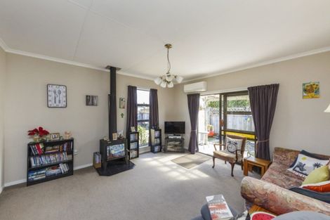 Photo of property in 11 Sandstrom Grove, Feilding, 4702