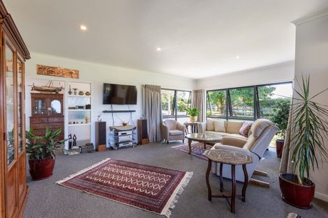 Photo of property in 68 Guy Street, Dannevirke, 4930