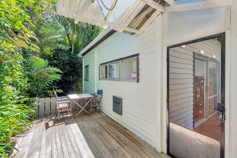 Photo of property in 1/43 Glamorgan Drive, Torbay, Auckland, 0630