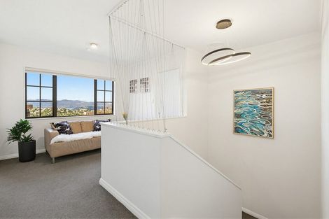 Photo of property in 11 Ramphal Terrace, Khandallah, Wellington, 6035