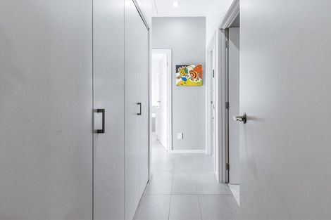 Photo of property in 15 Parata Street, Two Mile Bay, Taupo, 3330