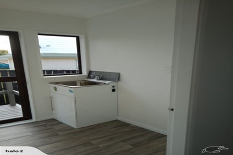 Photo of property in 4/107 Hutchinson Avenue, New Lynn, Auckland, 0600