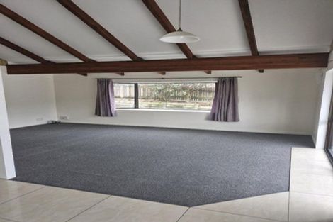 Photo of property in 36 Poplar Grove, Whalers Gate, New Plymouth, 4310
